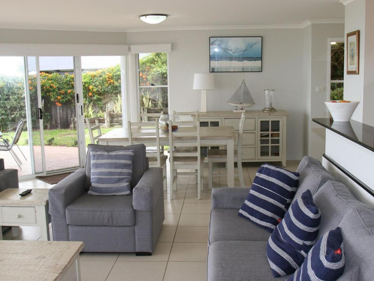 The Clippers 1 Fabulous Waterfront Unit Apartment Salamander Bay Exterior photo